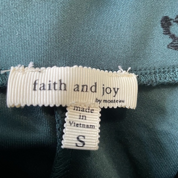 Monteau Faith and Joy Green Embellished Skater Small Skirt GUC - Picture 6 of 7